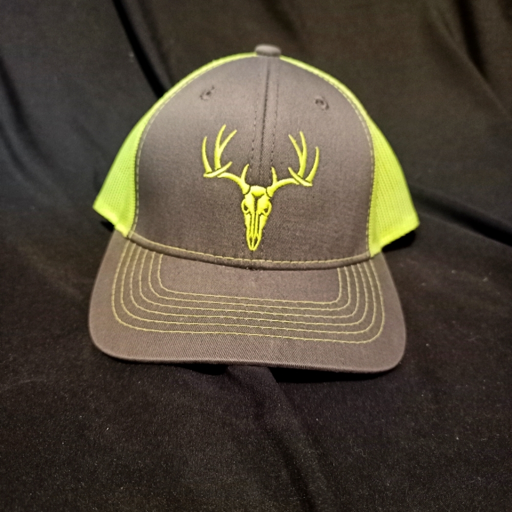 Green and Grey Deer Skull Hat